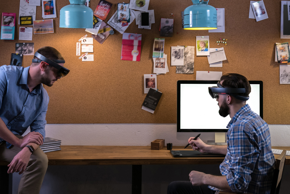 Windows 11 Coming Soon for Microsoft's HoloLens 2